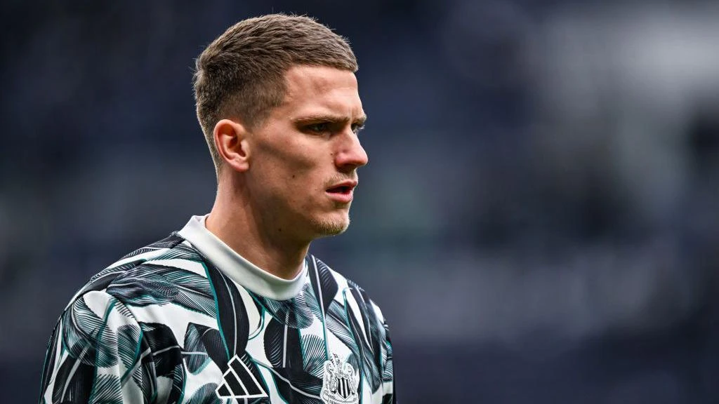 Transfer Snag: Newcastle Blocks Liverpool's Move for Sven Botman